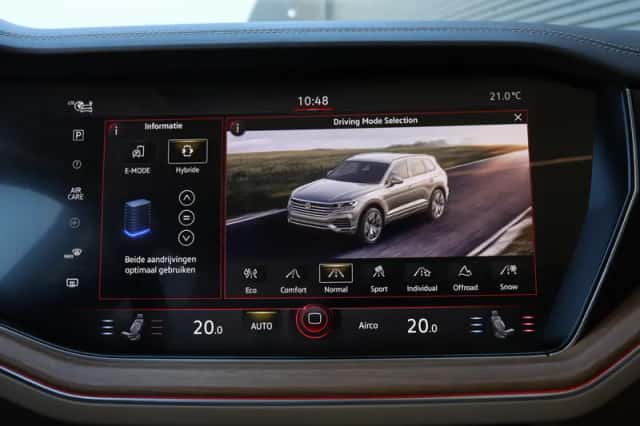 Volkswagen Touareg (2021) thumbnail 23