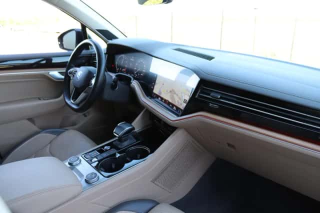Volkswagen Touareg (2021) thumbnail 10