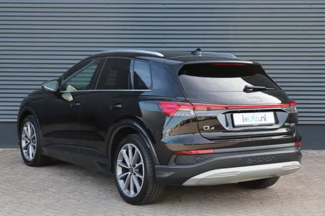 Audi Q4 e-tron (2021) thumbnail 6