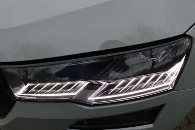 Škoda Karoq (2023) thumbnail 36
