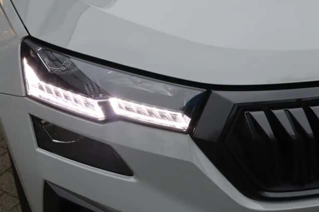 Škoda Karoq (2023) thumbnail 37