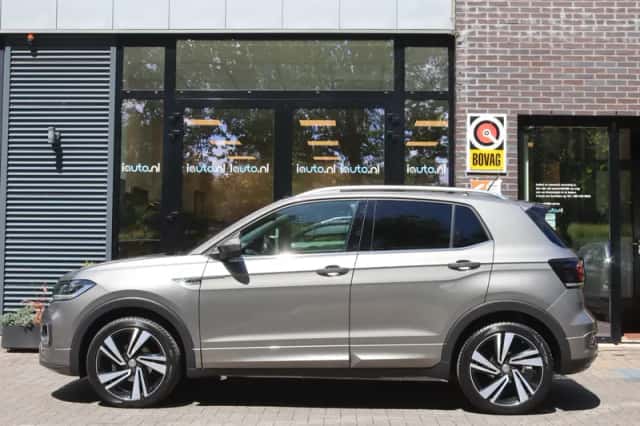 Volkswagen T-Cross (2019) thumbnail 3