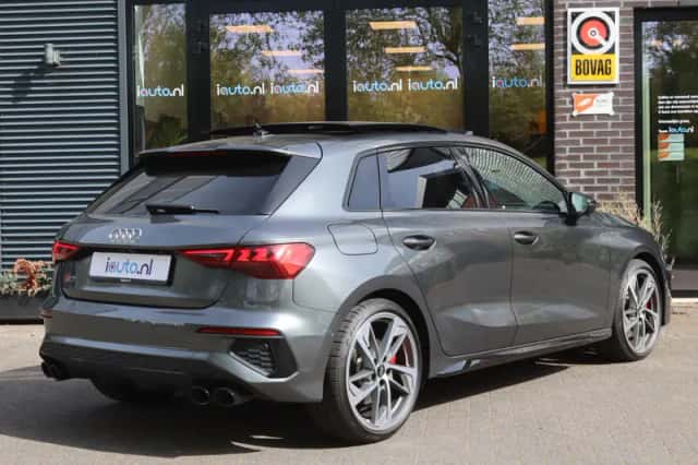 Audi A3 (2021) thumbnail 2