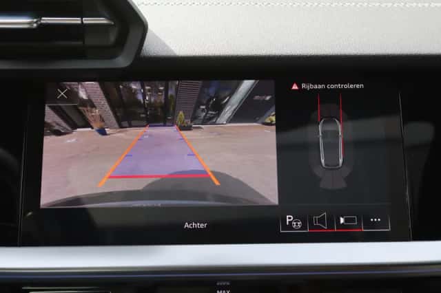 Audi A3 (2021) thumbnail 15