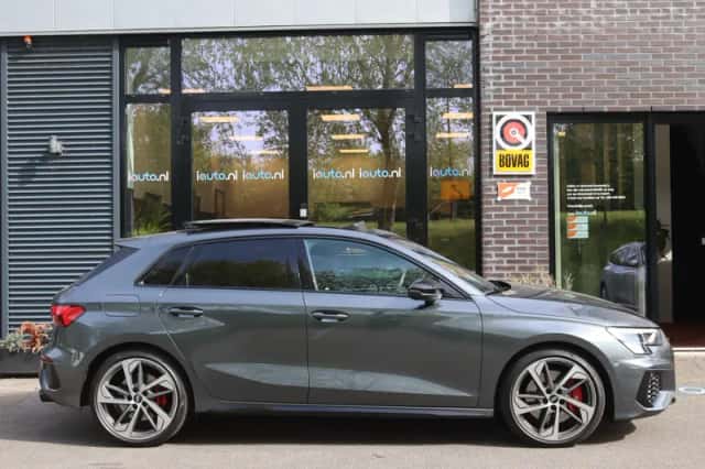 Audi A3 (2021) thumbnail 4