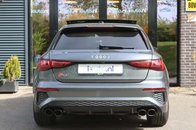 Audi A3 (2021) thumbnail 8