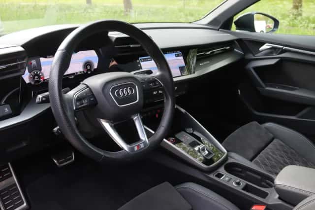 Audi A3 (2021) thumbnail 10