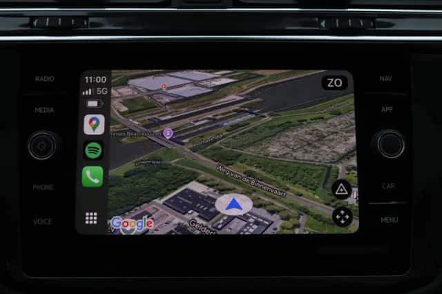Volkswagen Tiguan (2021) thumbnail 16