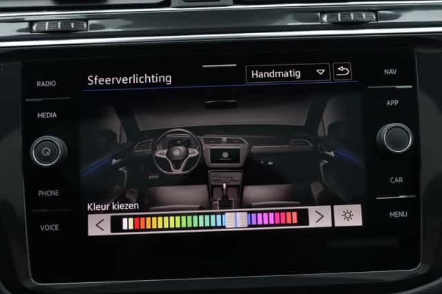 Volkswagen Tiguan (2021) thumbnail 18