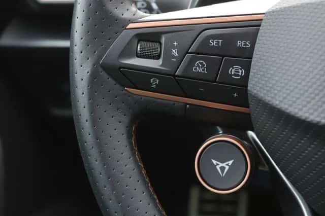 CUPRA Formentor (2024) thumbnail 23