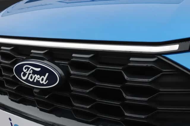 Ford Kuga (2024) thumbnail 27