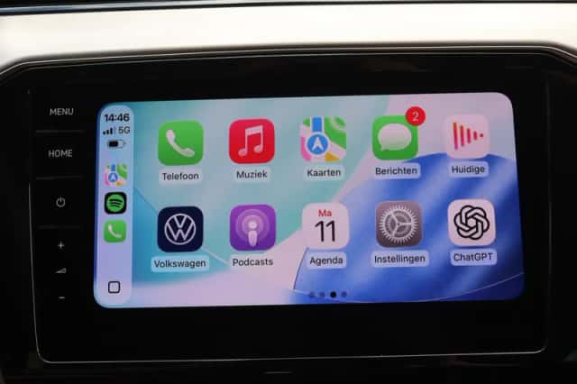 Volkswagen Passat (2019) thumbnail 15