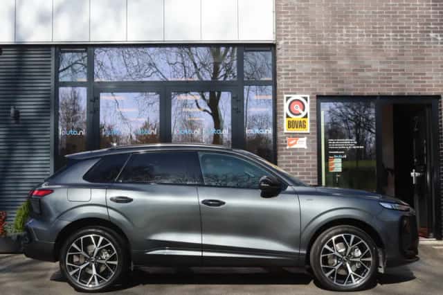 Audi Q3 (2026) thumbnail 4