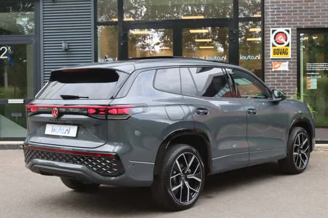 Volkswagen Tayron (2026) thumbnail 2