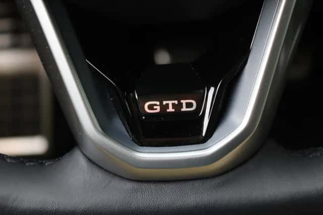 Volkswagen Golf (2024) thumbnail 27