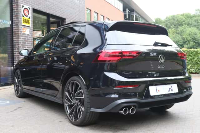 Volkswagen Golf (2024) thumbnail 33