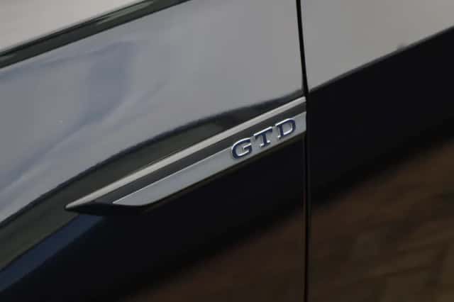 Volkswagen Golf (2024) thumbnail 36