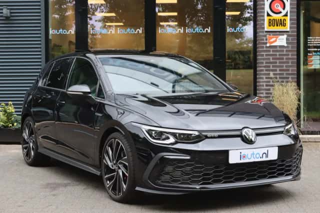 Volkswagen Golf (2024) thumbnail 7