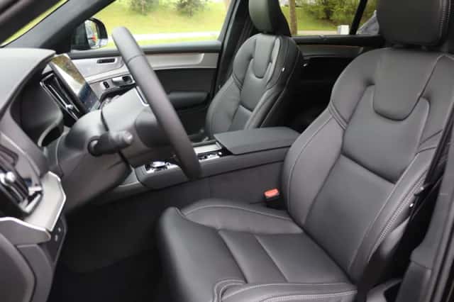 Volvo XC90 (2026) thumbnail 12