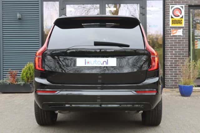 Volvo XC90 (2026) thumbnail 8