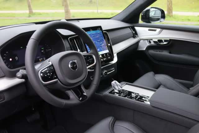 Volvo XC90 (2026) thumbnail 10