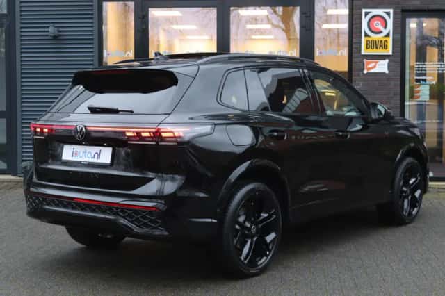 Volkswagen Tiguan (2026) thumbnail 2