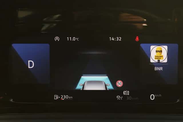 Volkswagen Golf (2020) thumbnail 23