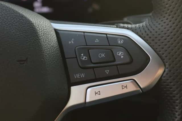 Volkswagen Golf (2020) thumbnail 26