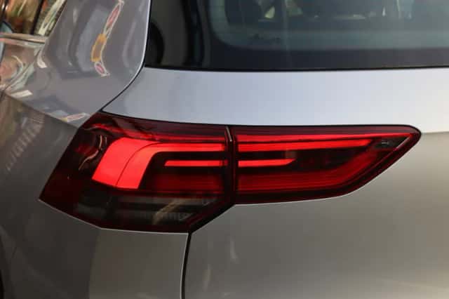 Volkswagen Golf (2020) thumbnail 31
