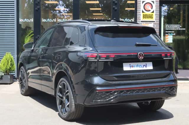 Volkswagen Tiguan (2025) thumbnail 4