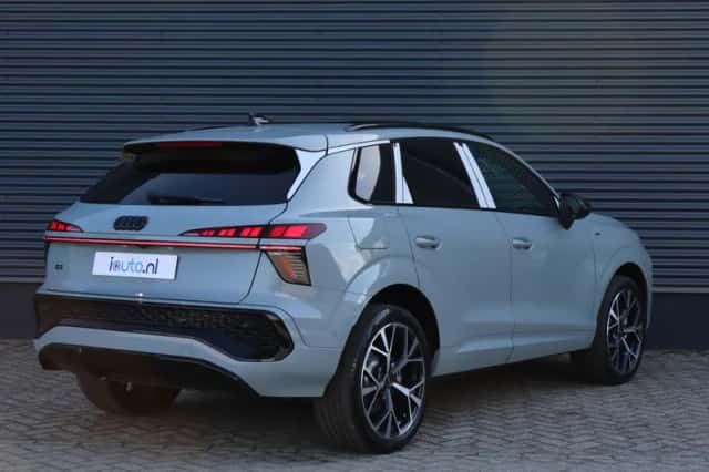 Audi Q3 (2026) thumbnail 2