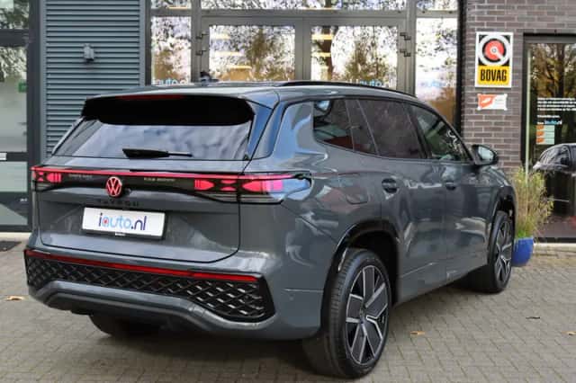 Volkswagen Tayron (2026) thumbnail 2