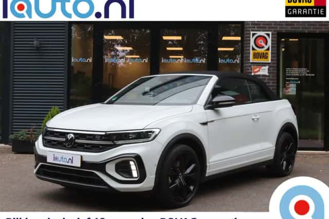 Volkswagen T-Roc (2022) thumbnail 1
