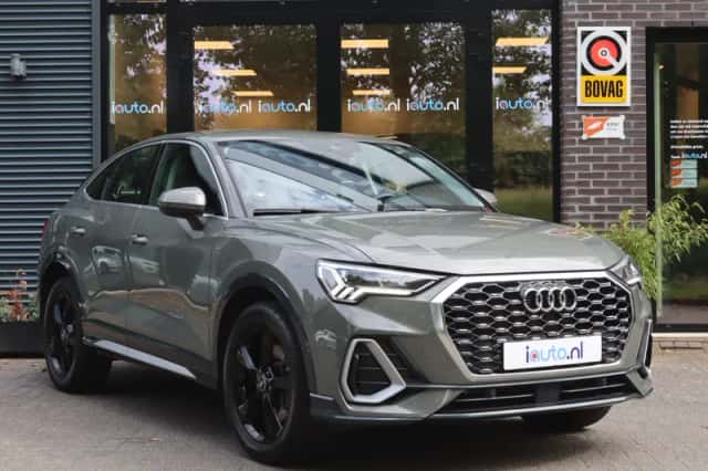 Audi Q3 (2023) thumbnail 4