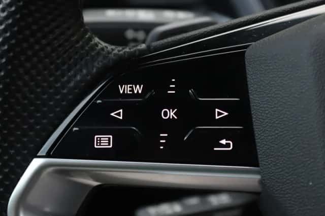 Audi Q4 e-tron (2023) thumbnail 30