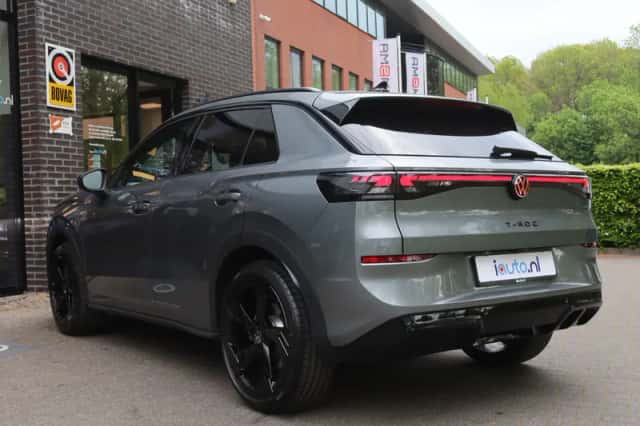 Volkswagen T-Roc (2026) thumbnail 41