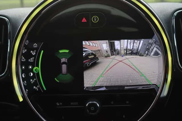 MINI Countryman (2021) thumbnail 14