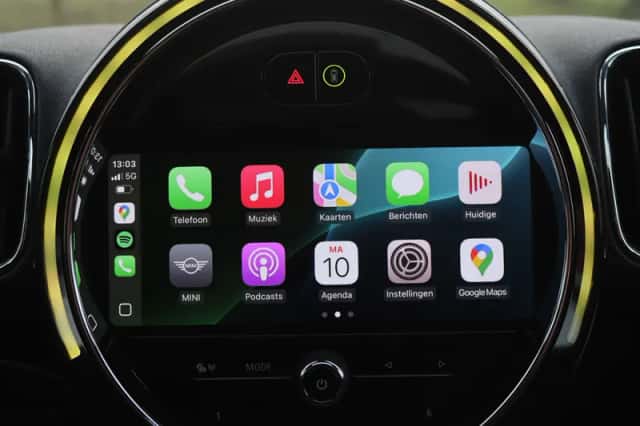 MINI Countryman (2021) thumbnail 15