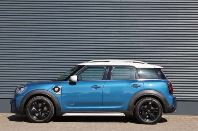 MINI Countryman (2021) thumbnail 3