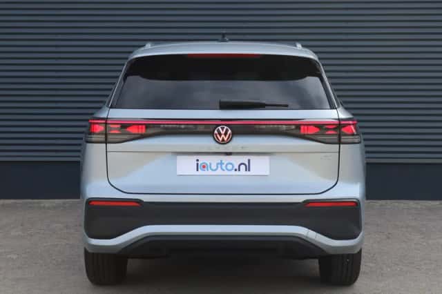 Volkswagen Tayron (2025) thumbnail 8