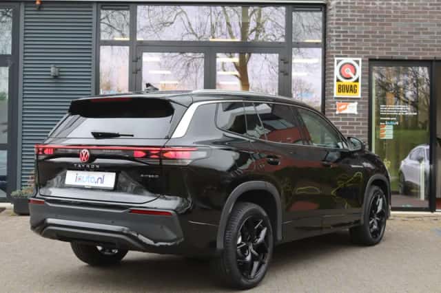 Volkswagen Tayron (2026) thumbnail 2