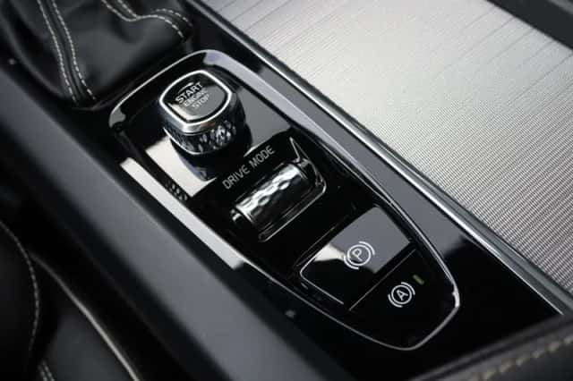 Volvo XC60 (2019) thumbnail 26