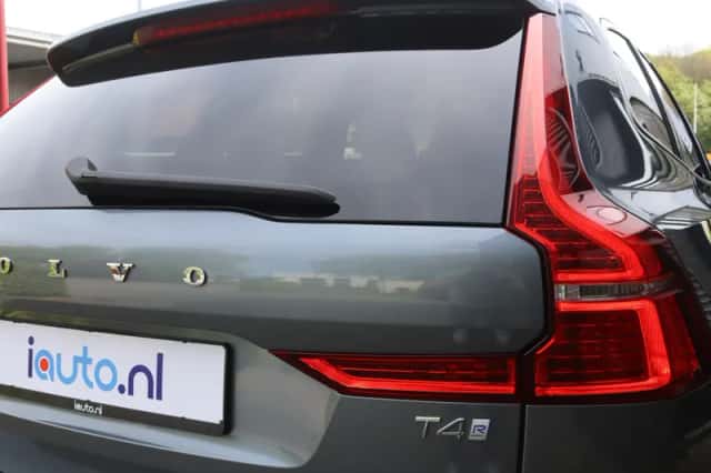 Volvo XC60 (2019) thumbnail 40