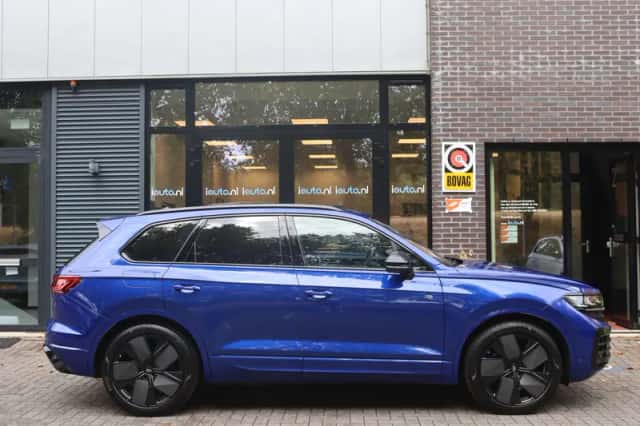 Volkswagen Touareg (2025) thumbnail 4
