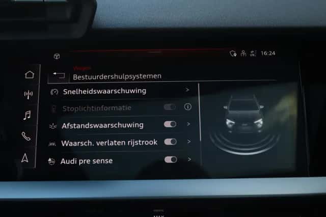 Audi A3 (2022) thumbnail 18