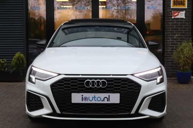Audi A3 (2022) thumbnail 7
