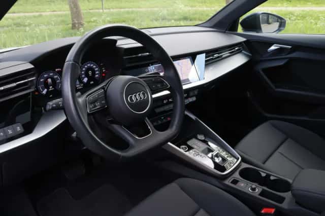 Audi A3 (2022) thumbnail 10