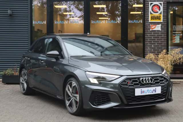 Audi S3 (2021) thumbnail 5