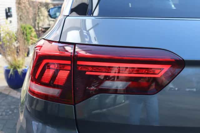 Volkswagen T-Roc (2019) thumbnail 39
