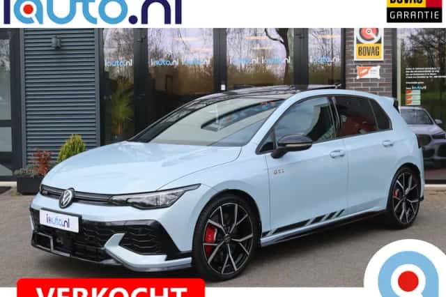 Volkswagen Golf (2025) thumbnail 1